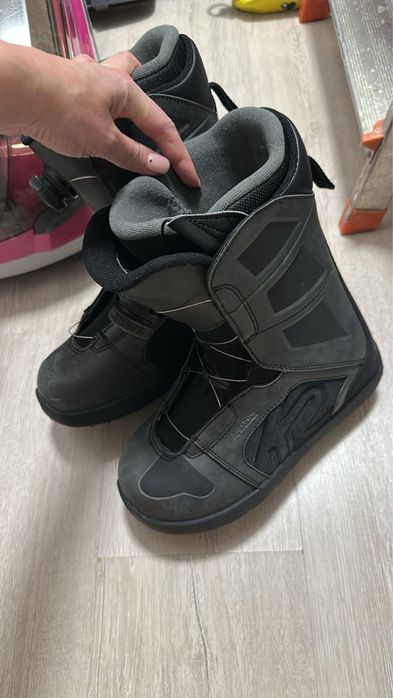 Сноуборд и обувь для сноуборда