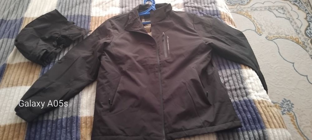 Куртка новая 48-50