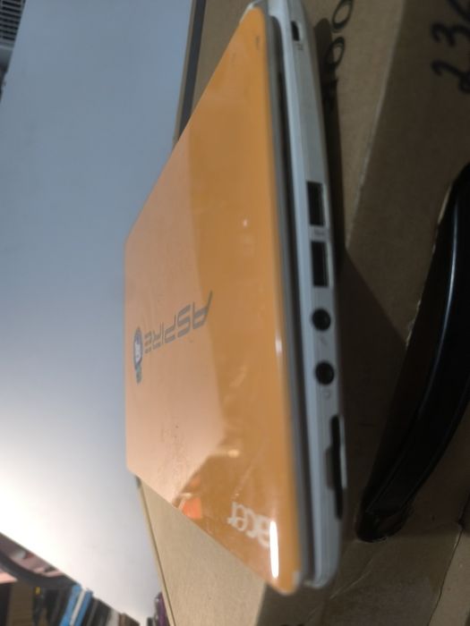 Продам нетбук acer 10.1