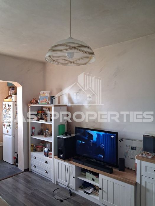 Продава се Тристаен апартамент в София, Полигона - 65 кв.м за 2924 €/кв.м - Снимка #1