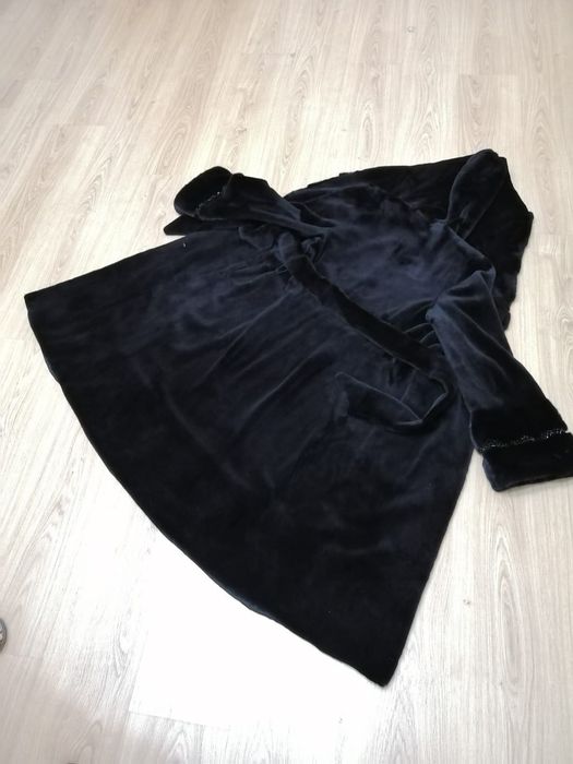 Продам норковую шубу