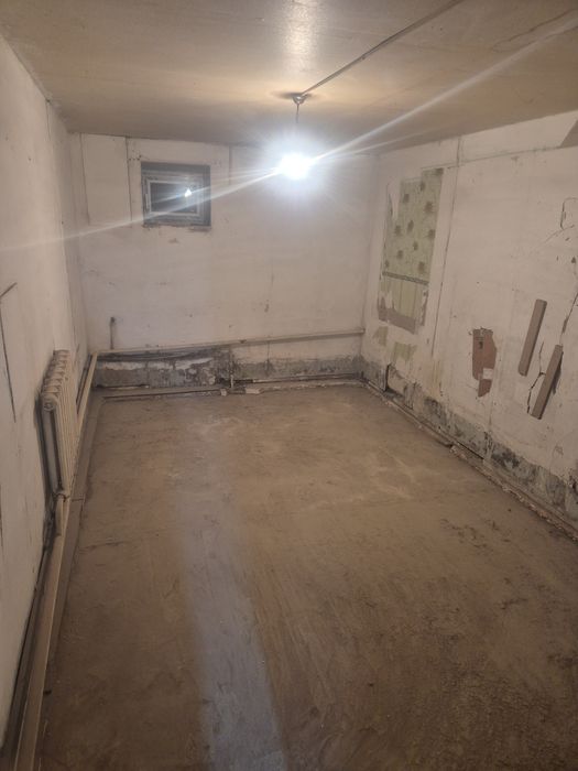 Сдам помещение 100 кв м