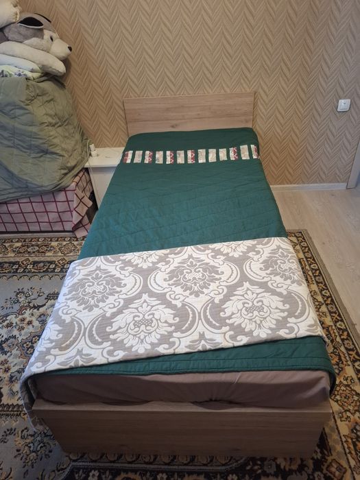 Продам кровать недорого
