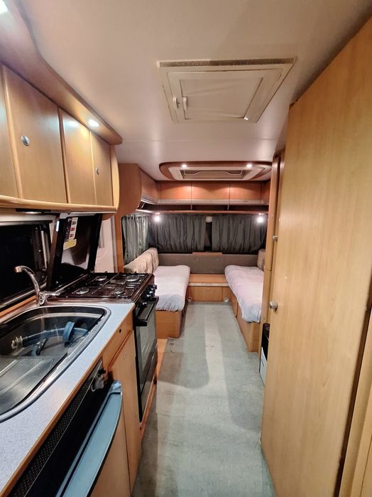 Rulota Dethfleffs DL520 de 5/6 persoane