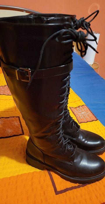 Ботуши   39 номер