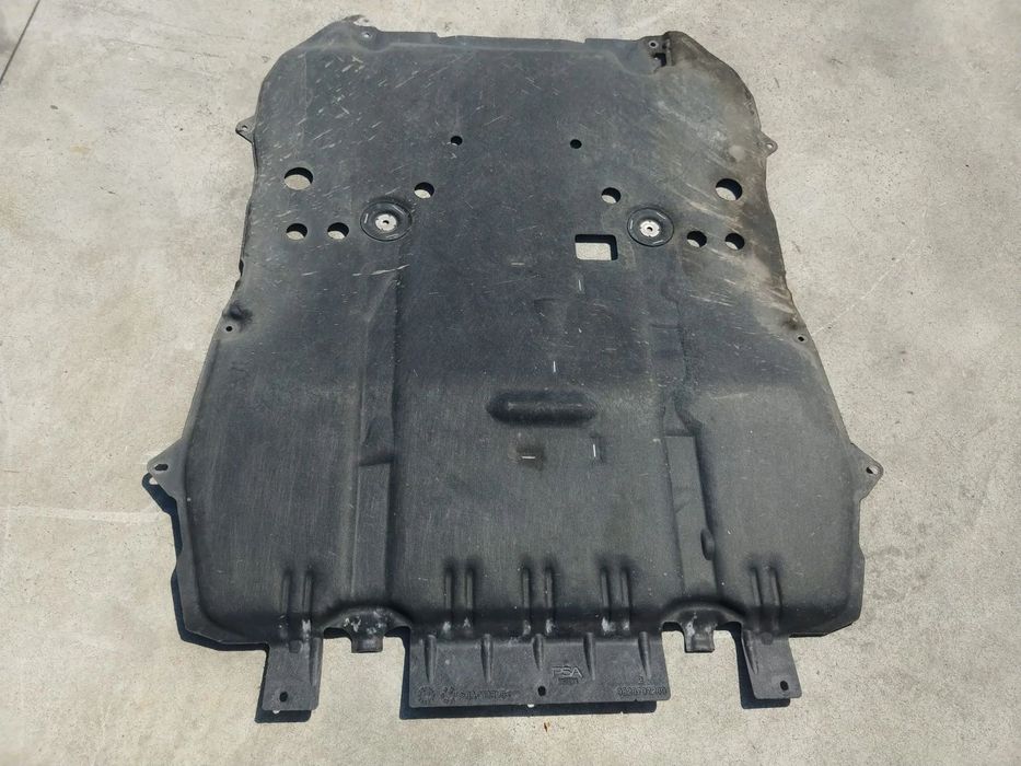 scut motor  peugeot 5008 2 9828797280