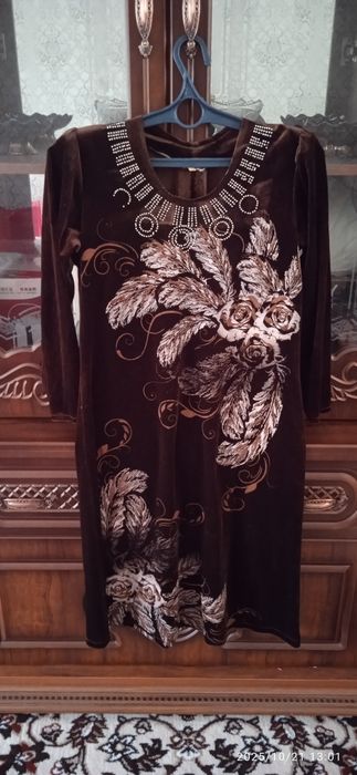 Kiyimlarni arzon 30 50 mingdan berib yuboraman