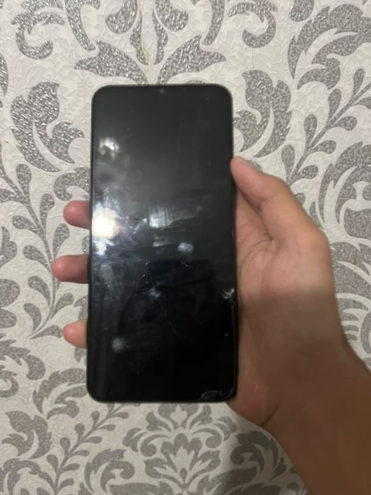 Продам телефон Vivo Y53S