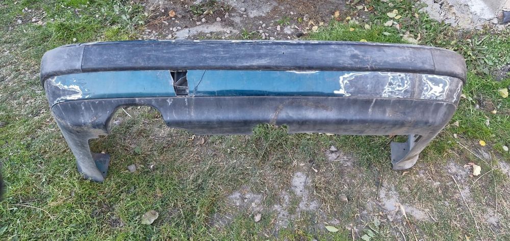 Бампер на Ауди 100С4