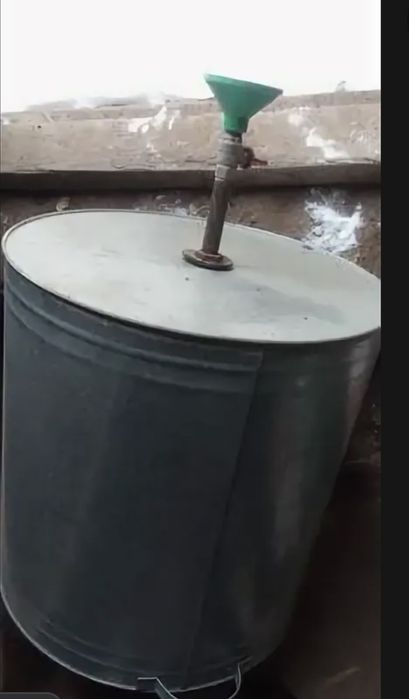 Душқа арналған бак. Ұсталмаған. Новый.