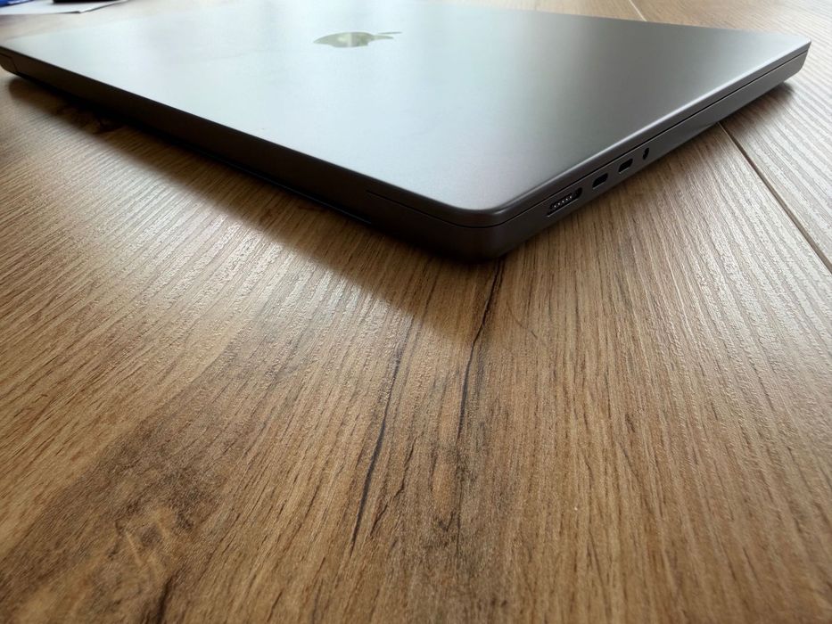 MacBook Pro 16" M3 PRO 12-CPU, 18-GPU, 18GB RAM, 512GB SSD В ГАРАНЦИЯ — миниатюра 4