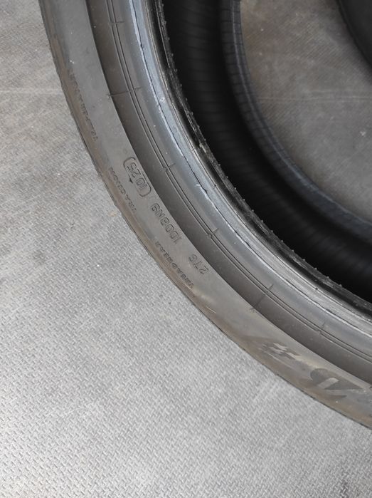 245/40/19 Bridgestone