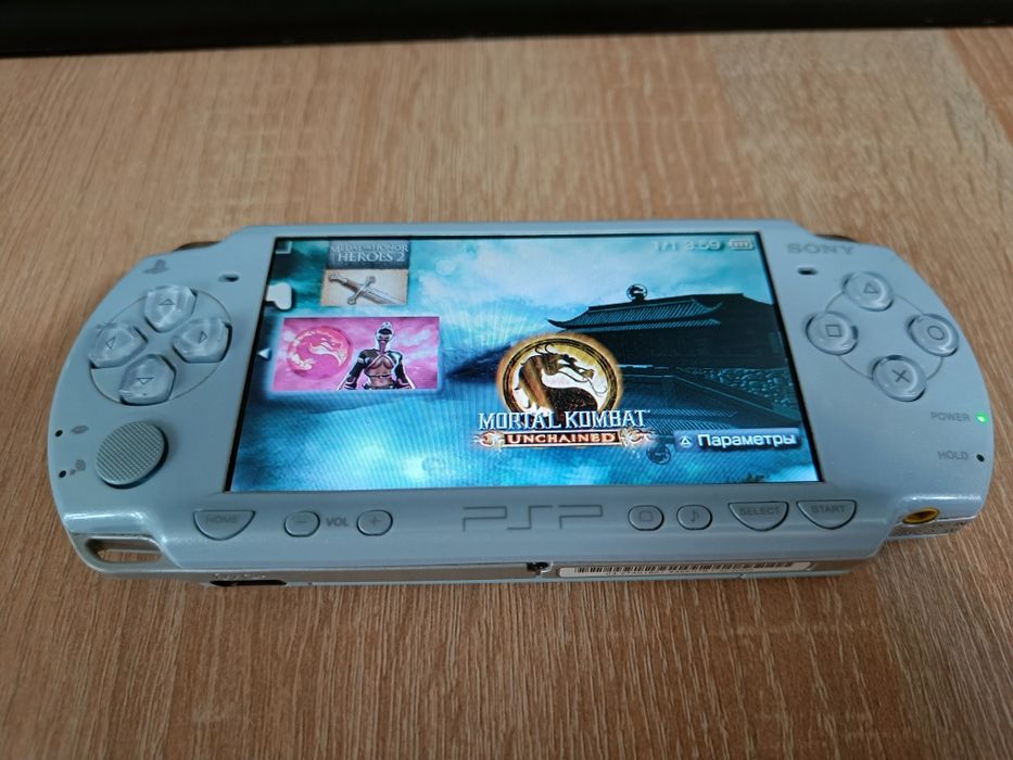 Sony psp 64gb + 100 игр