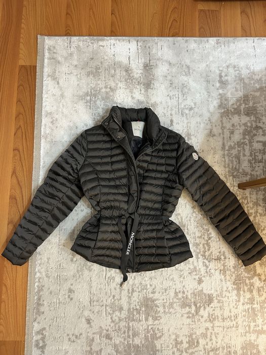 Jacheta puffer Moncler