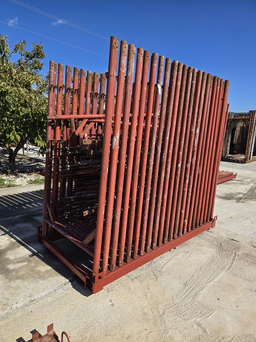 Скари за нареждане на скеле ,стойки