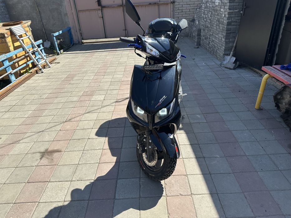 Продам мопед 2023 года