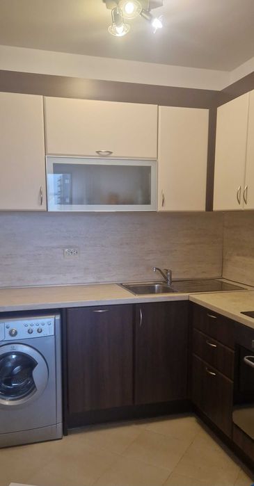 Дава се под наем Двустаен апартамент в София, Света Троица - 56 кв.м за 648.21 € - Снимка #2