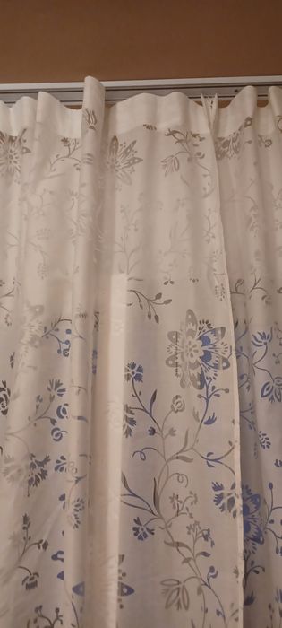 Perdea                .