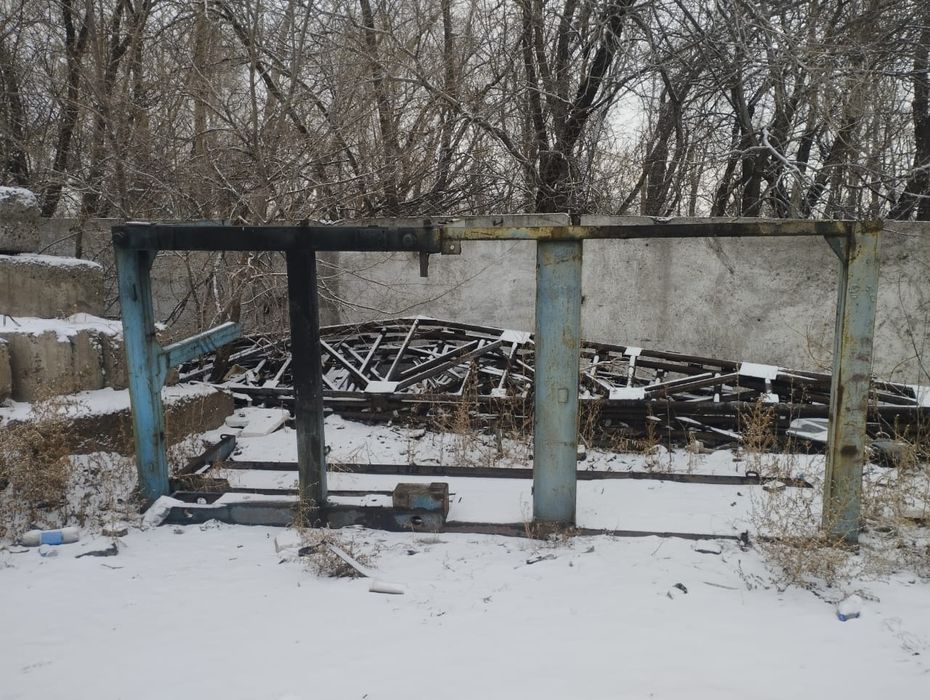 Стапель продам большой