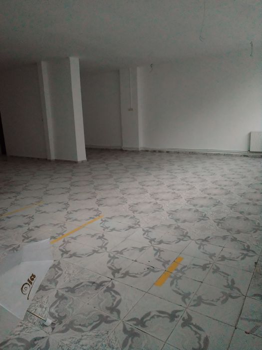 DIRECT PROPRIETAR, Spațiu comercial de închiriat sau vânzare.