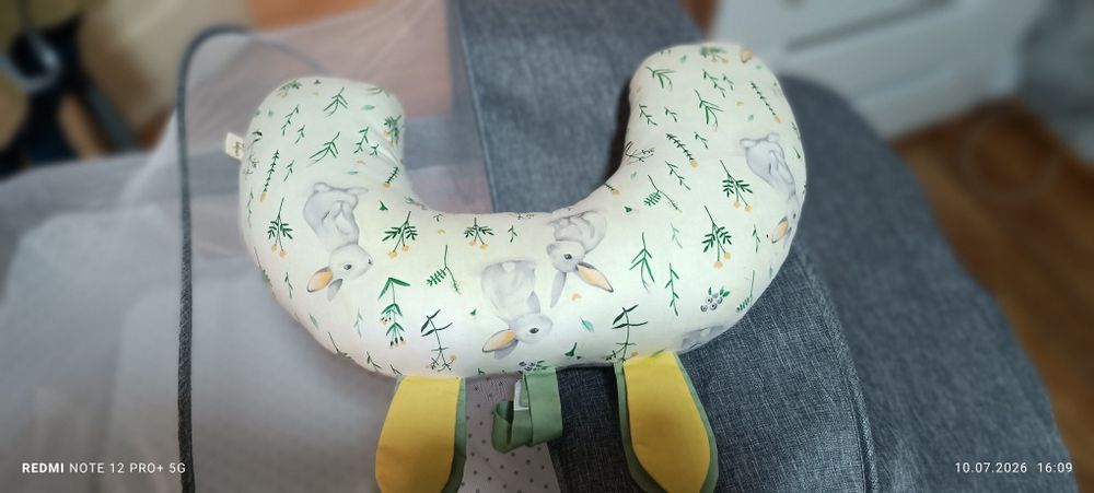 подушка детская для поддержание головки для ребенка.