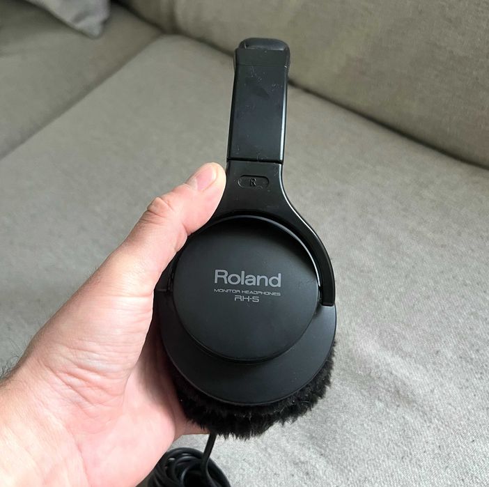 Casti Roland RH 5 monitor, functionare perfecta, stare buna cablu lung