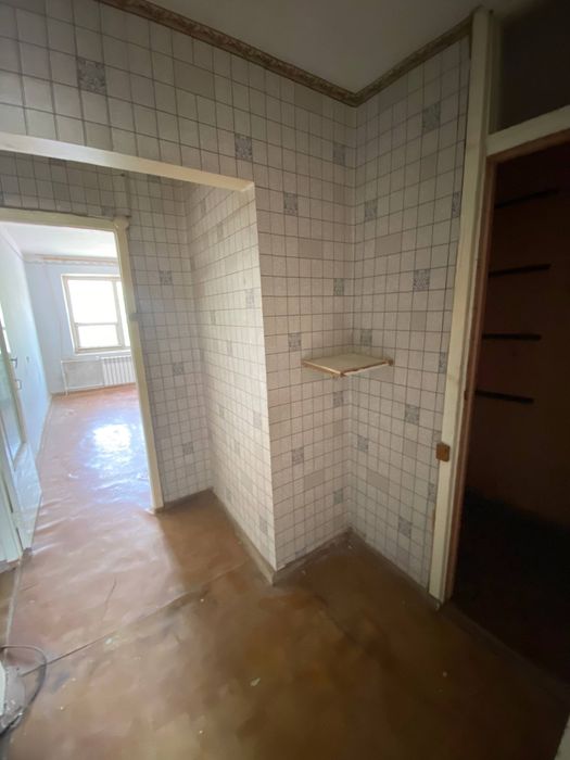 2 xonalik 3 etajdan kvartira Arzon narxda srochno sotiladi