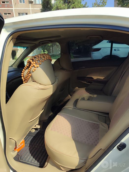Honda accord srochno sotiladi