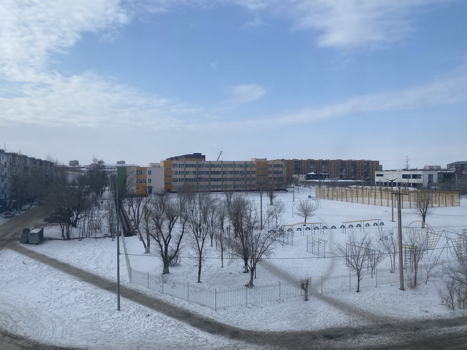 Сдам 2х комн квартиру на 9 мкр