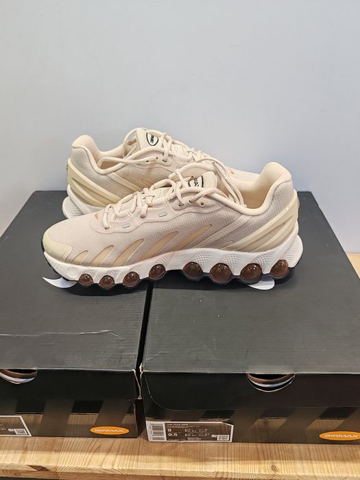 Adidași Nike Air Max DN8