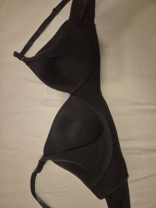 Sutiene alaptare H&M marimea 75B