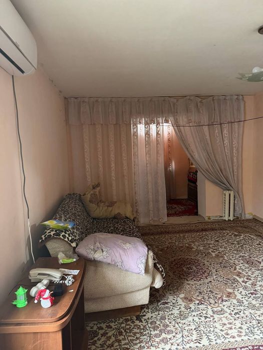 Kibray sentr da kvartira sotiladi 1 - Etaj 1 - xona 43 m2 YO'L YUZIDA