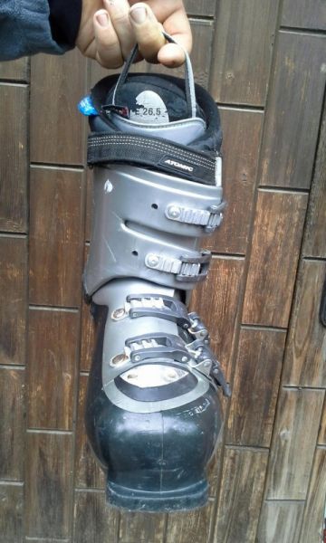 ски обувки ATOMIC