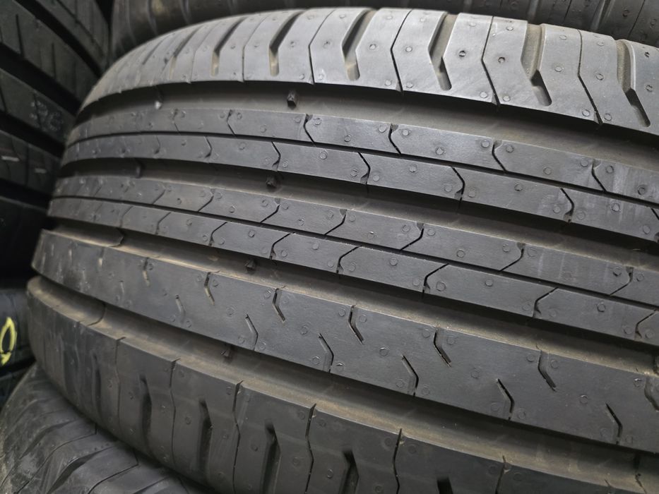 2бр Като нови летни гуми 235 55 17- Continental