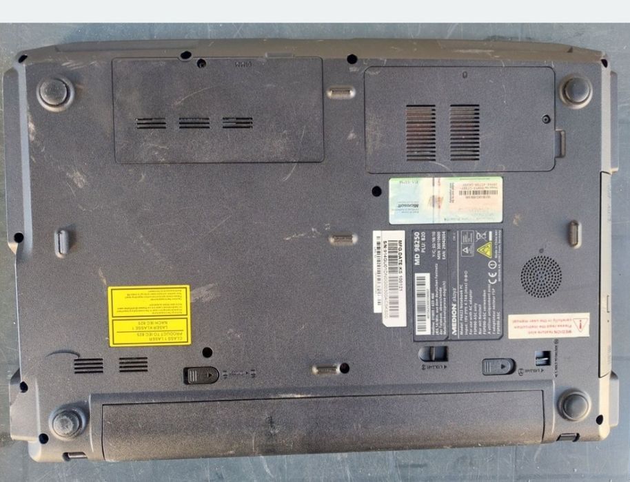 Laptop Medion i3