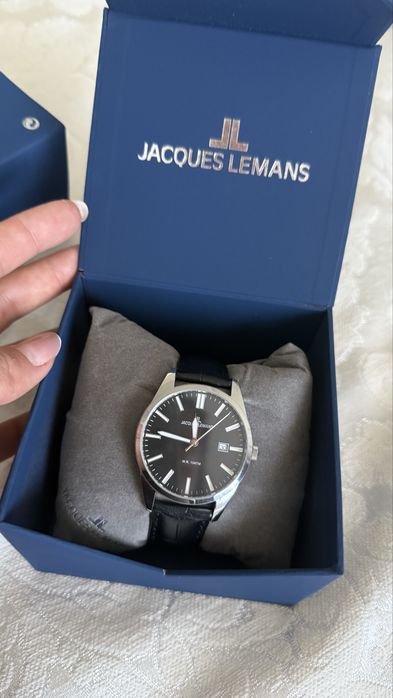 Продам оригинальные Jacques Lemans 1-2002D