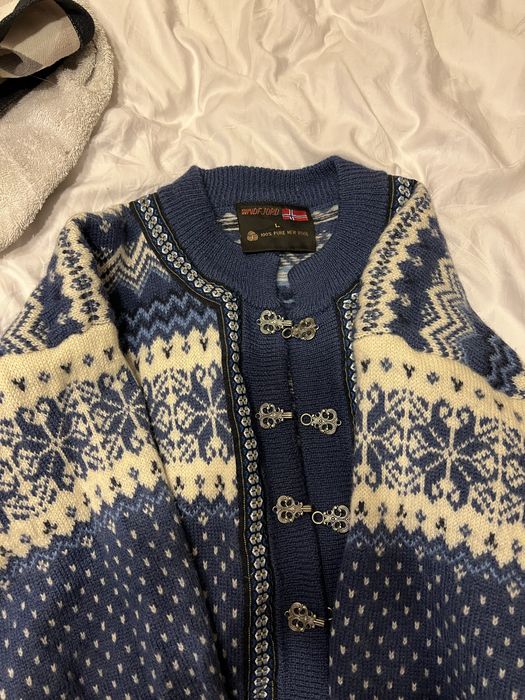 Норвежка вълнена жилетка Windfjord – 100% вълна, размер L, като нова