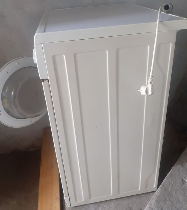 Пералня Индезит WG 421 TX