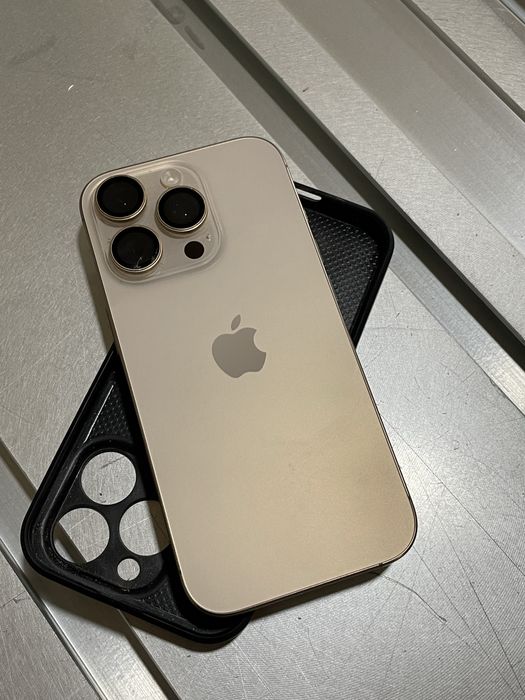 iPhone 16 pro 128 гб