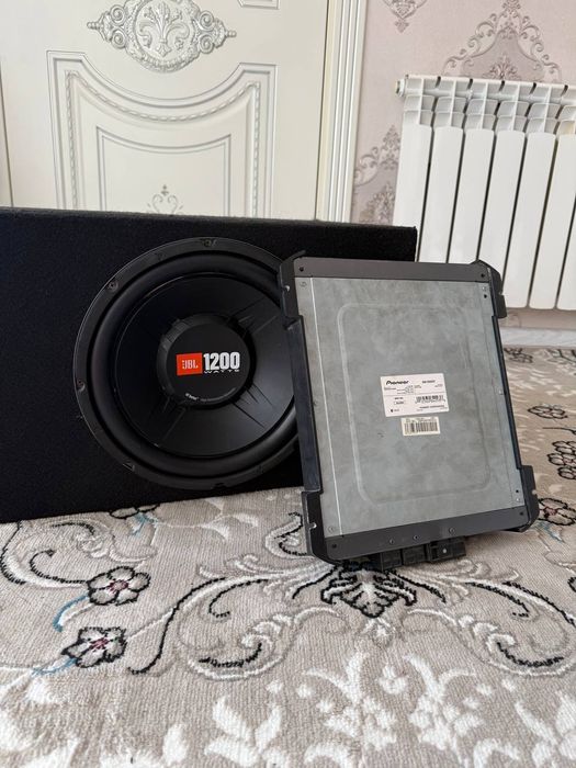 Самбуфер JBL 1200 watts