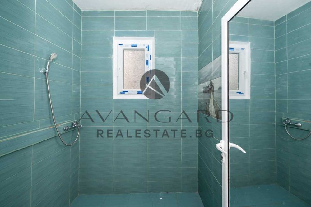 Продава се Двустаен апартамент в Пловдив, Кючук Париж - 64 кв.м за 956 €/кв.м - Снимка #13