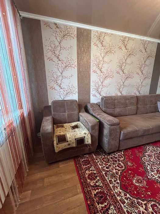 Продаётся 2- комнатная на КШТ