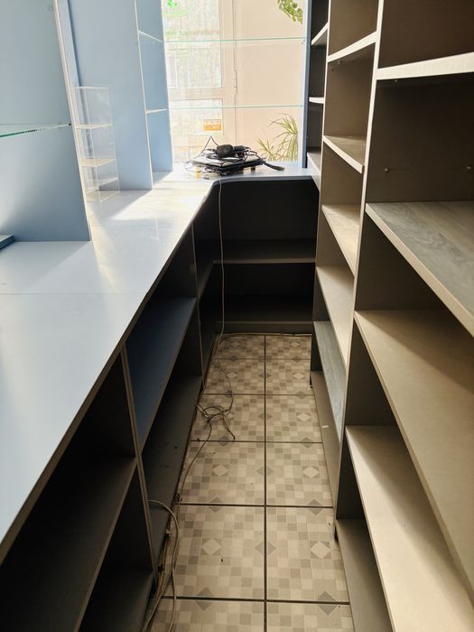 Mobilier farmacie/drogherie/magazin
