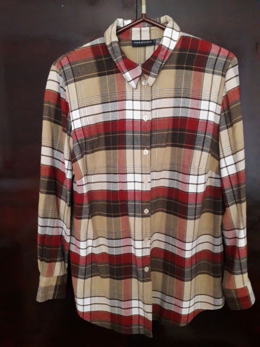 РАЗПРОДАЖБА на дамски ризи