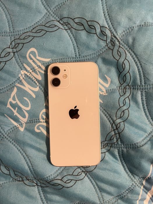 Iphone 12 mini 128 gb пълен комплект