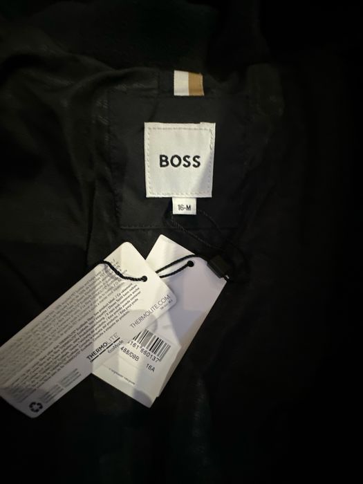 Куртка Boss 16лет