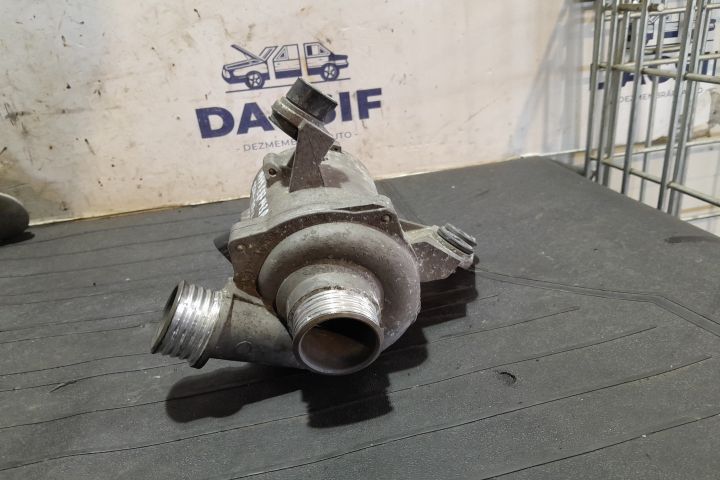 Pompa apa 304453 304453 BMW Seria 1 E81/E82/E87/E88 (facelift)