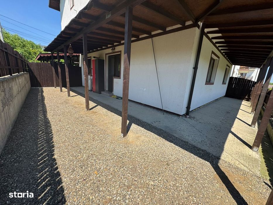 INCHIRIERE Apartament 3 camere cu  30 m terasa