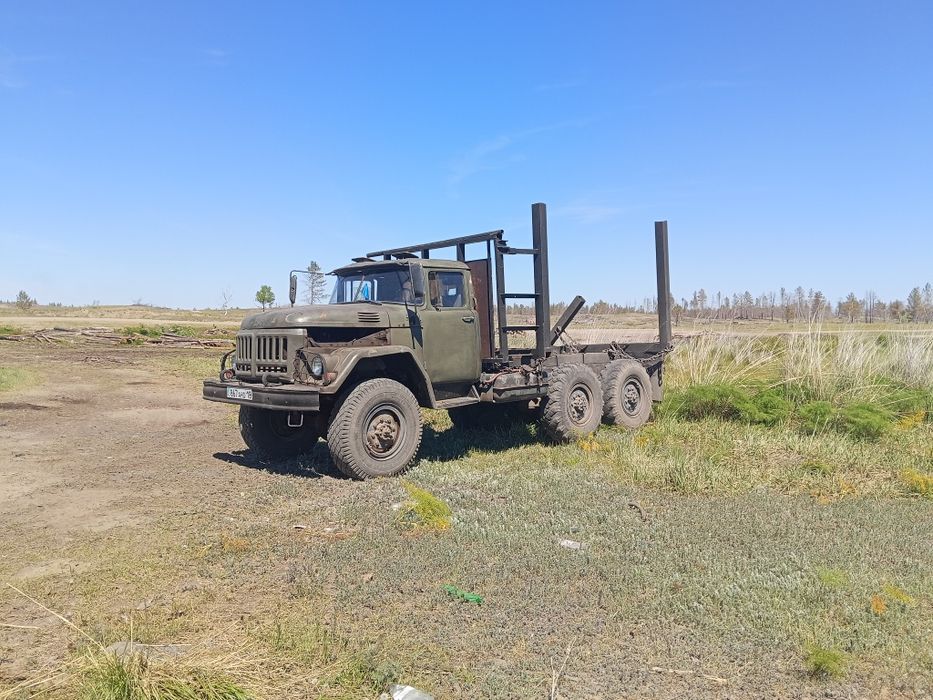 Лесовоз ЗИЛ 131 бензин