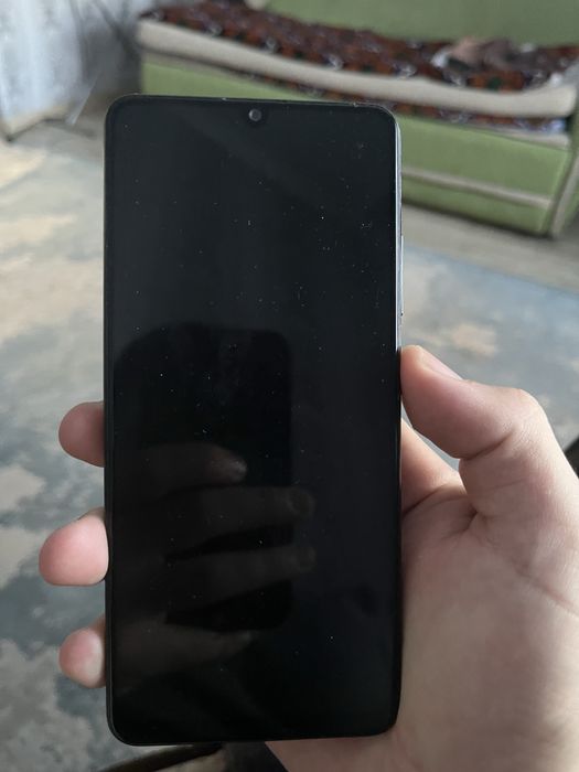 Самсунг А 32 черного цвета продаю